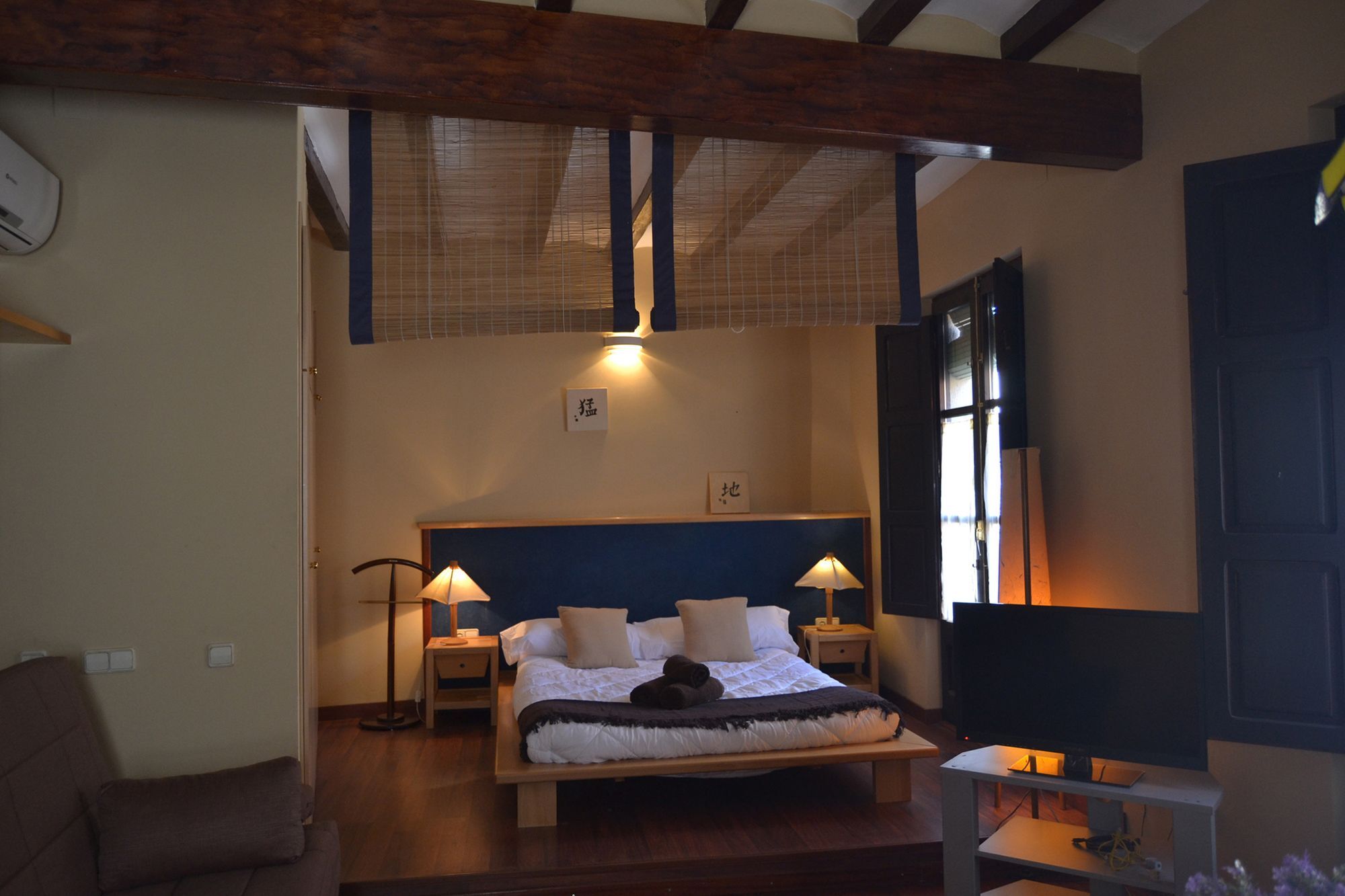 Tarragona Suites 70- Cavallers Exterior photo